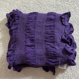 Purple Stretch Scarf. NEW